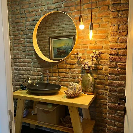 Ada Evi * Çanakkale