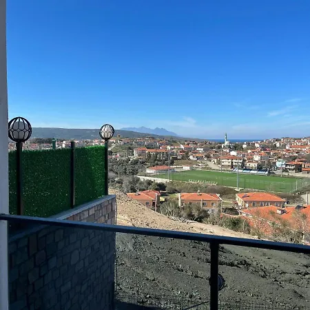 Ada Evi *